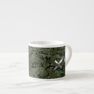 Tasse Expresso Symbole zodiaque Sagittarius sur Camo numérique Wo