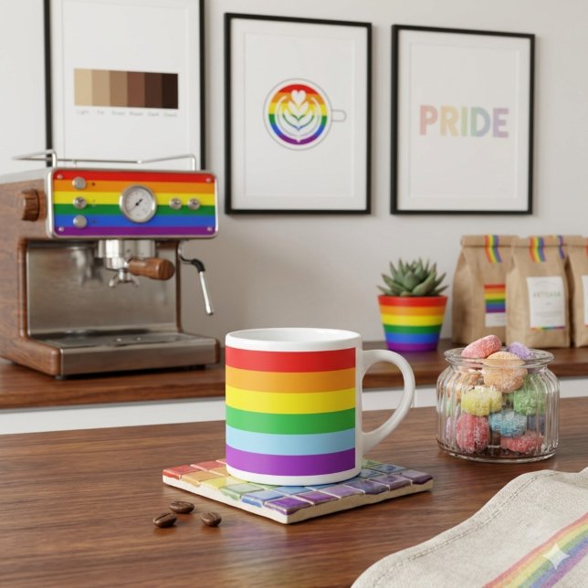 Tasse Expresso Tir de fierté : Drapeau arc-en-ciel (Créateur téléchargé)