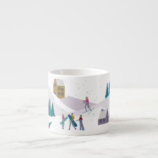 Tasse Expresso Vacances des Alpes d'hiver : les gens actifs sans