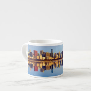 Tasse Expresso Vue d'horizon de Chicago avec la réflexion