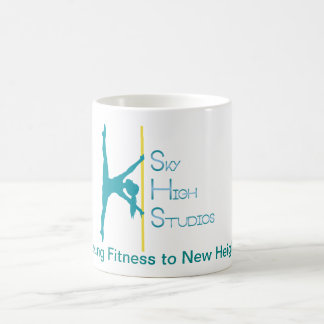 Tasse extrèmement haute de studios