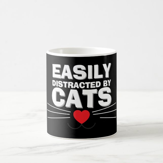 Tasse facilement distraite par les chats | Nous so (Centre)