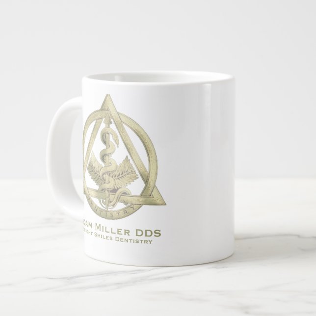 Tasse faite sur commande de dentiste (Devant gauche)