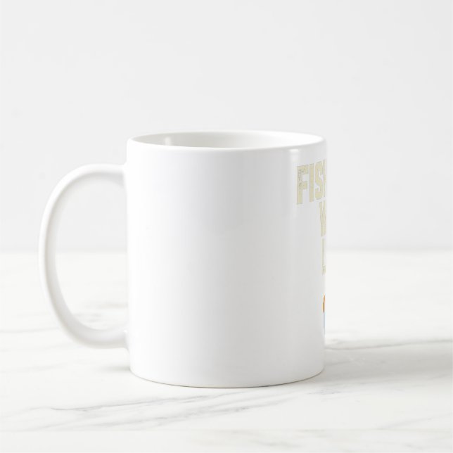 Tasse Fish More Work Less | PNW Mountain Tee (Gauche)