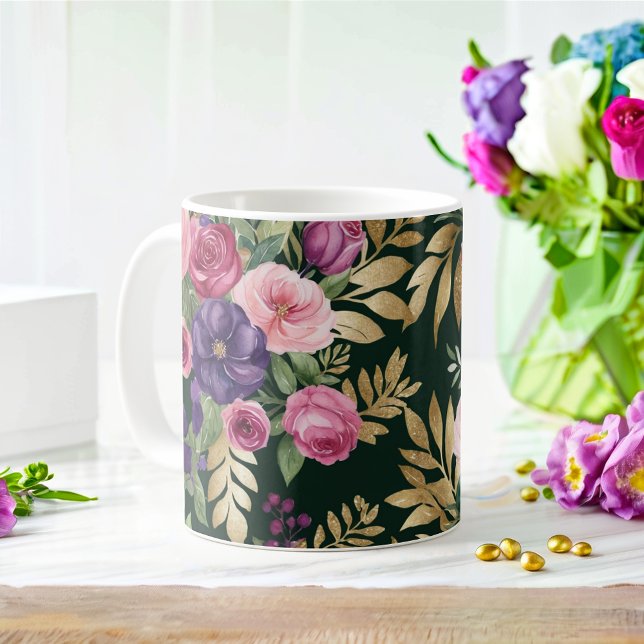 Tasse florale aquarelle avec accents dorés (Créateur téléchargé)