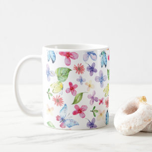 Tasse florale de ressort de papillon