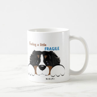 Tasse fragile du sentiment de MadDog
