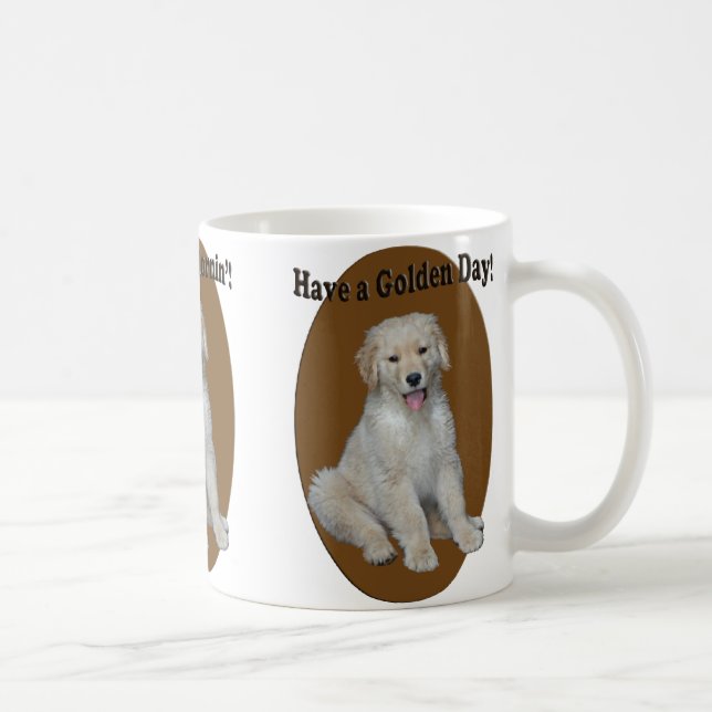 Tasse gaie de chiot de golden retriever (Droite)