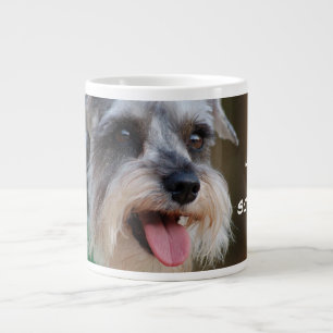Tasse Géante Aimé par un Schnauzer miniature