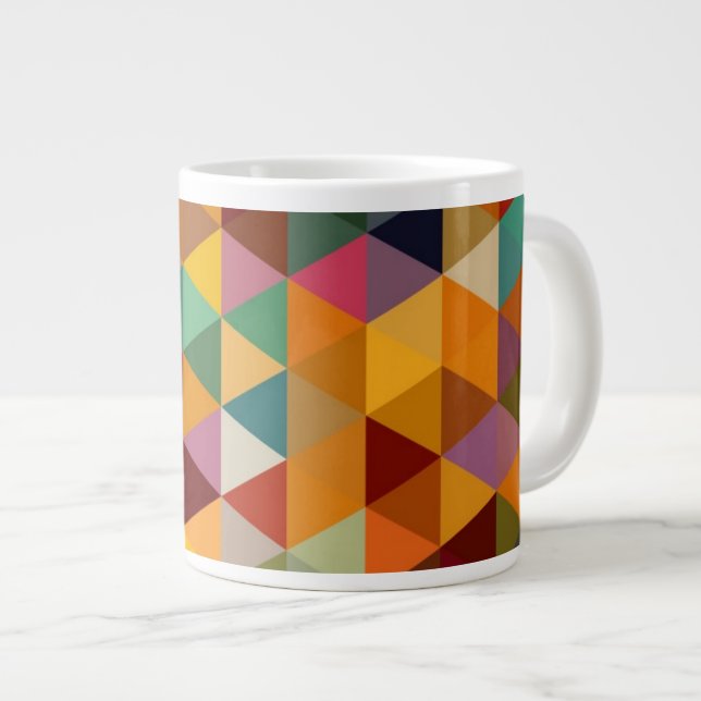 Tasse Géante Arrière - plan Motif Vintage Triangles. (Devant droit)