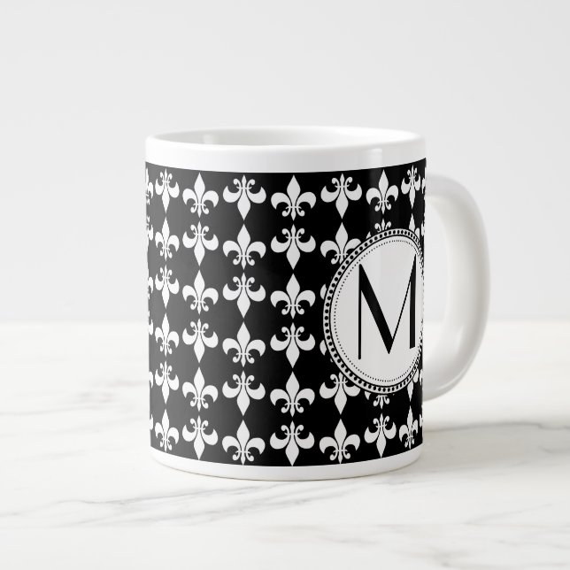 Tasse Géante Black | Blanc Fleur de Lis Monogram Motif (Devant droit)