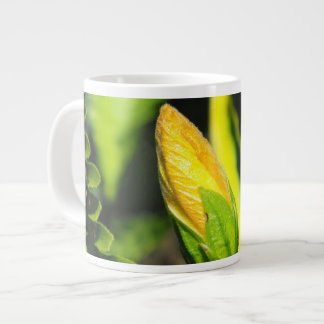 Tasse Géante Bouton de fleur d'Hibiscus