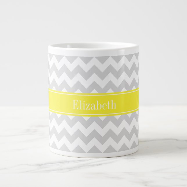 Tasse Géante Chevron Lt Gris Blanc Monogramme Nom Jaune (Devant)