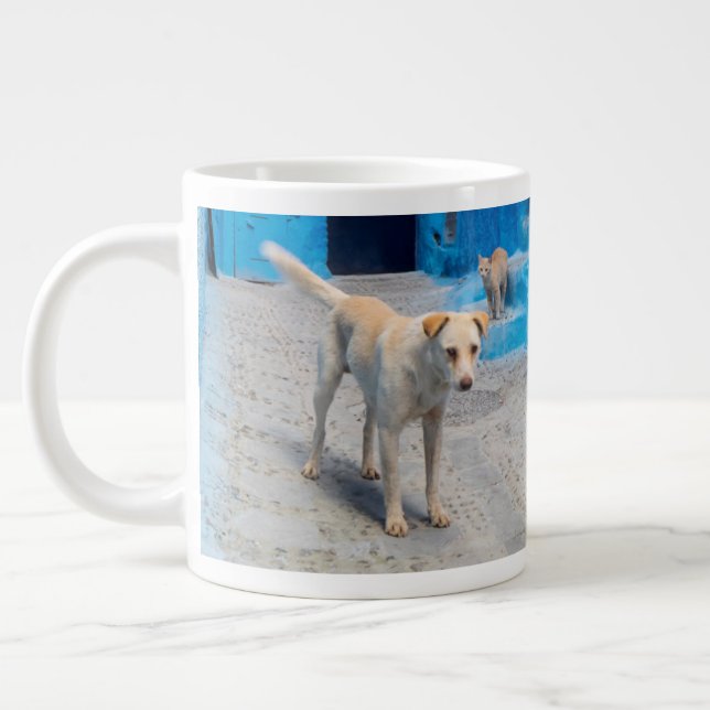 Tasse Géante Chien dans la ville bleue (Gauche)