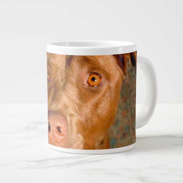 Tasse Géante Chocolat toxique Lab Pit Mix Chien (Devant droit)