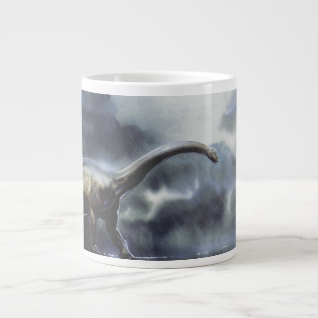 Tasse Géante Dinosaures Rétro, Barapasaurus avec Nuages Orageux (Devant)