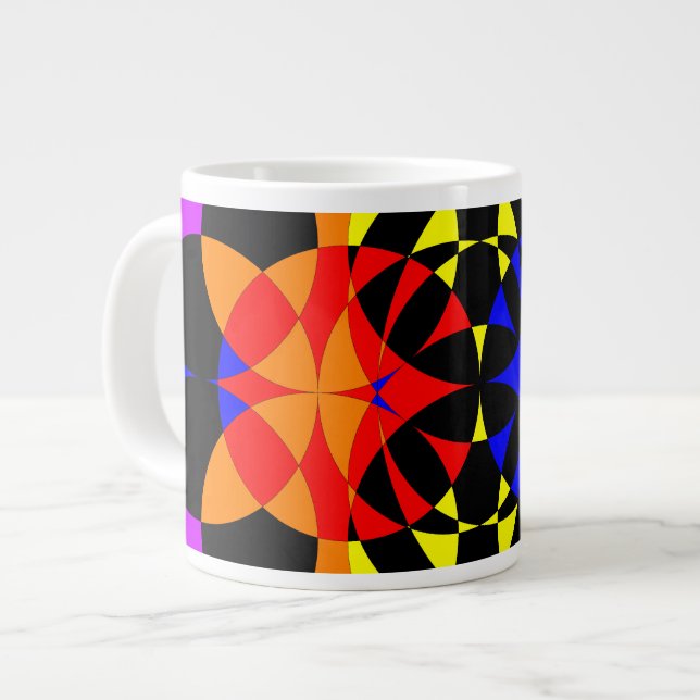 Tasse Géante Energize par Kenneth Yoncich (Devant gauche)