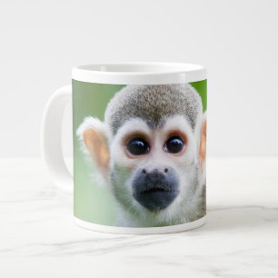 Tasse Géante Fermeture d'un singe écureuil commun