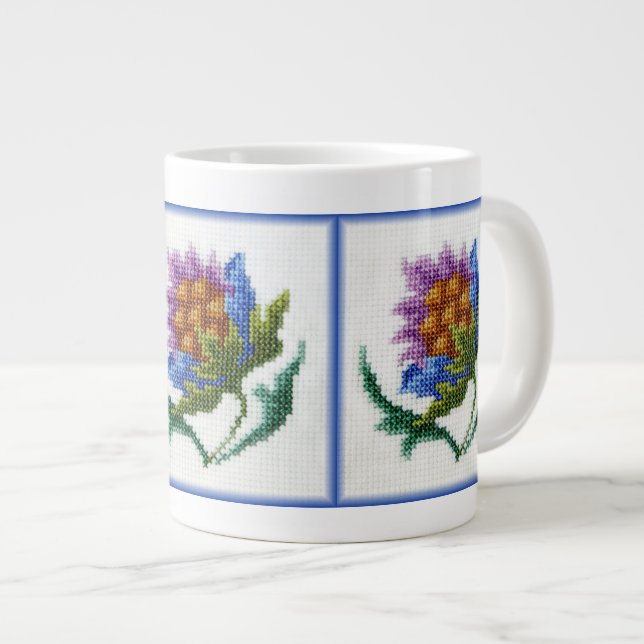 Tasse Géante Fleur vive brodée à la main (Devant droit)