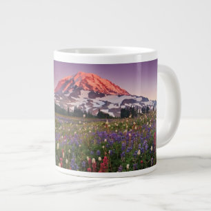Tasse Géante Fleurs colorées en parc national plus pluvieux