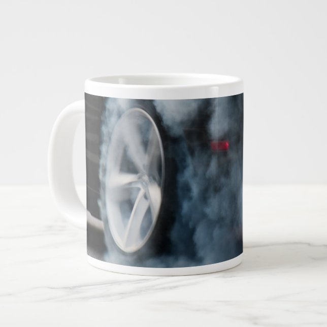 Tasse Géante Gravure de voiture noire (Devant gauche)