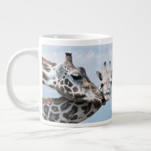 Tasse Géante La Girafe embrasse son veau