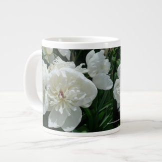Tasse Géante Le nouveau jour fait du jardinage pivoine de blanc