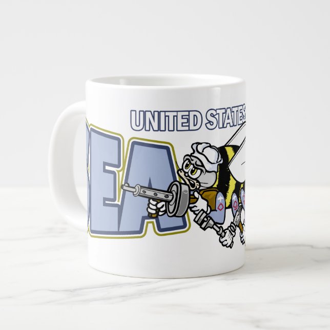Tasse Géante Marine américaine (Devant gauche)