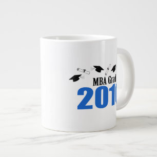 Tasse Géante MBA Grad Class De 2016 Casquettes Et Diplômes (Ble