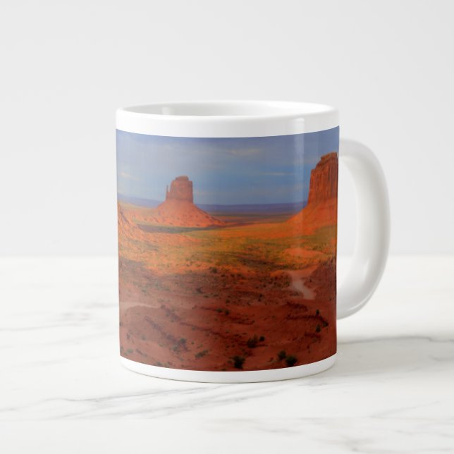 Tasse Géante Mittens, Monument valley, AZ (Devant droit)