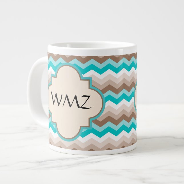 Tasse Géante Monogramme de la plage Chevron Zigzag (Devant gauche)