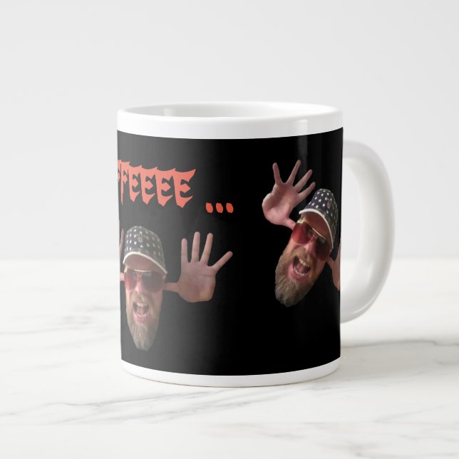 Tasse Géante Monstre de café (Devant droit)