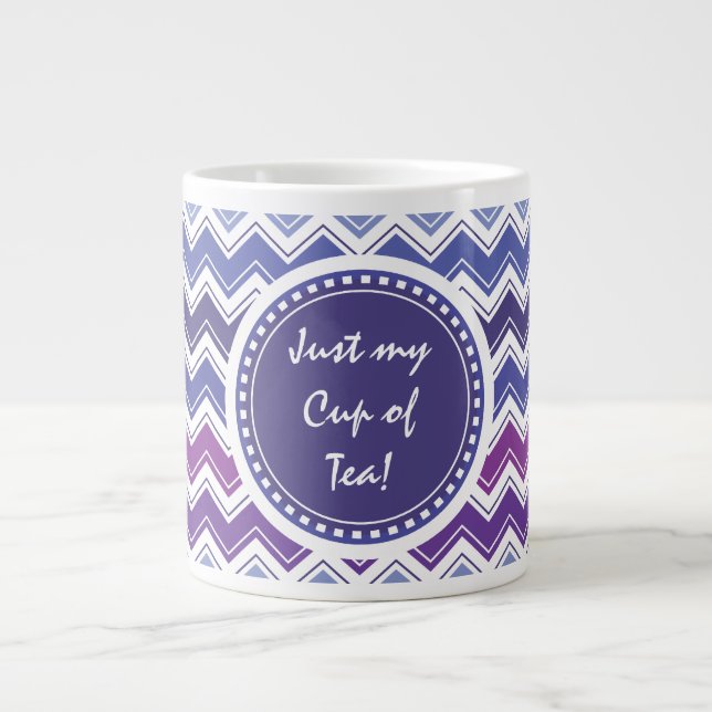 Tasse Géante Motif de zigzag tribal de Chevron dans bleu et (Devant)
