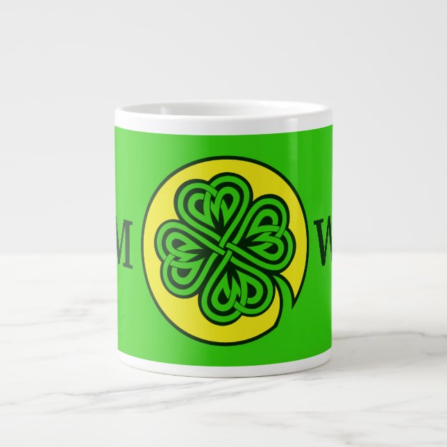 Tasse Géante Muqueuses traditionnelles des Shamrocks tribaux (Devant)