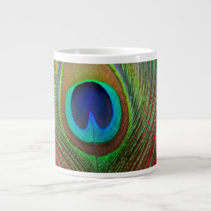 Tasse Géante Plume de paon en gros plan