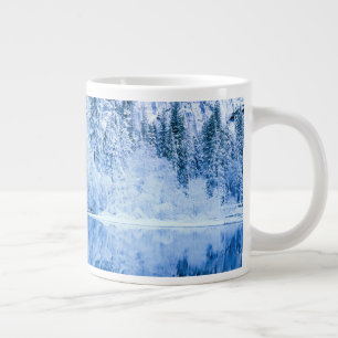 Tasse Géante Rivière Merced Parc national de Yosemite, CA