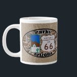 Tasse Géante Route historique 66 ~ Parcs, Arizona<br><div class="desc">AIMEZ votre café/thé/chocolat chaud avec un design d'autocollant ovale Arizona Route 66. Parks, Arizona est l'une des nombreuses villes le long de la route historique US 66. Connue sous le nom de Main Street of American and the Mother Road, la US Route 66 était l'une des routes américaines originales. L'autoroute...</div>