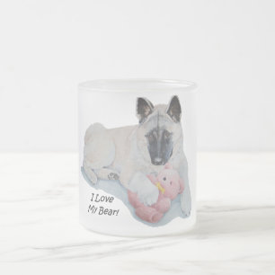 Tasse Givré akita avec l'art rose de portrait de chien d'ours