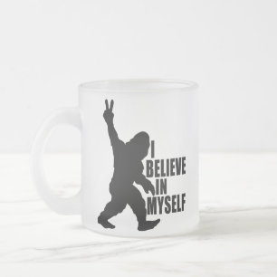 Tasse Givré Bigfoot-Je crois en moi-même