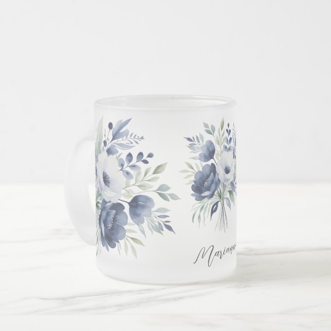 Tasse Givré Bouquet floral bleu et blanc (Devant gauche)