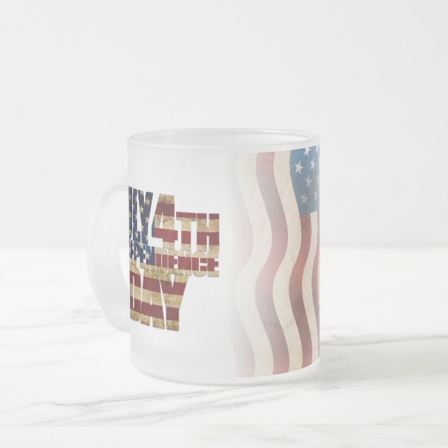 Tasse Givré Dessin de drapeau patriotique du 4 juillet (Devant gauche)