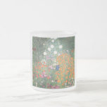 Tasse Givré Gustav Klimt Blumengarten<br><div class="desc">~ 1905/06 Blumengarten de Gustav Klimt - Gustav Klimt était un peintre et symbolistes autrichiens des membres les plus importants du mouvement de secession de Vienne de ~ de Nouveau d'art de Vienne. Ses travaux importants incluent des peintures, des peintures murales, des croquis, et d'autres objets d'art. Le sujet primaire...</div>