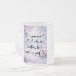 Tasse Givré Inarrêtable par l'affirmation inspirante de survie