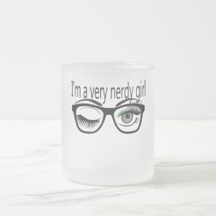 Tasse Givré Je suis une fille très nue avec l'ombre des yeux v