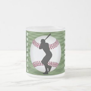 Tasse Givré Joueur de baseball sur le terrain de baseball avec