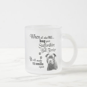 Tasse Givré Le slogan de la race mignonne de chien Staffordshi