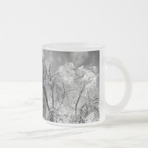Tasse Givré les arbres portent l'hiver