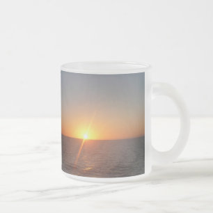 Tasse Givré Lever du soleil à Sea III Océan Horizon