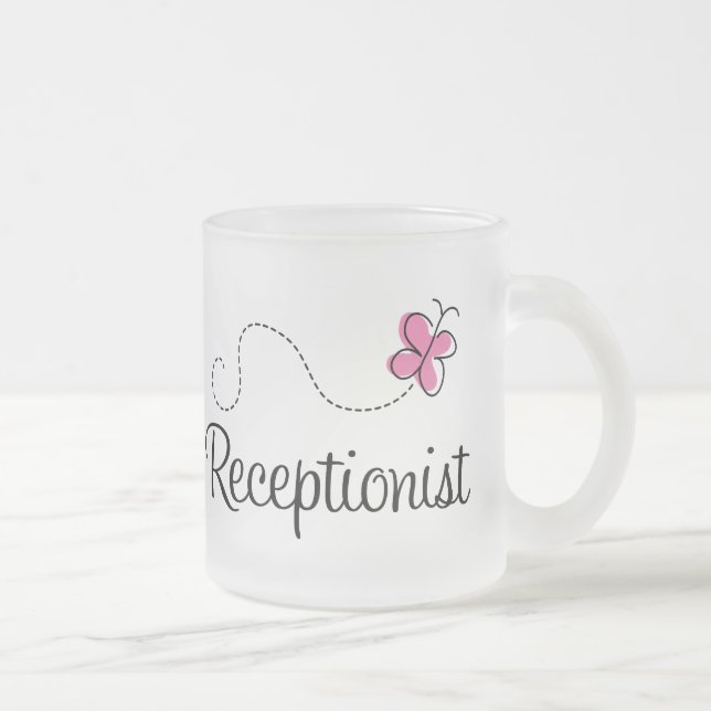 Tasse Givré Réceptionniste rose mignon de papillon (Droit)