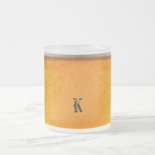 Tasse Givré Simple Monogramme de bière dorée Soirée de Noël
